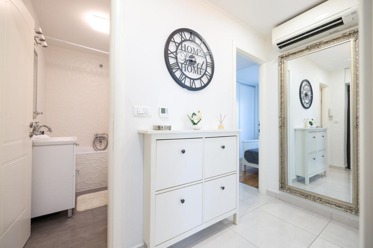 Two Bedroom Apartment With A Balcony Relja Zadar Eksteriør billede